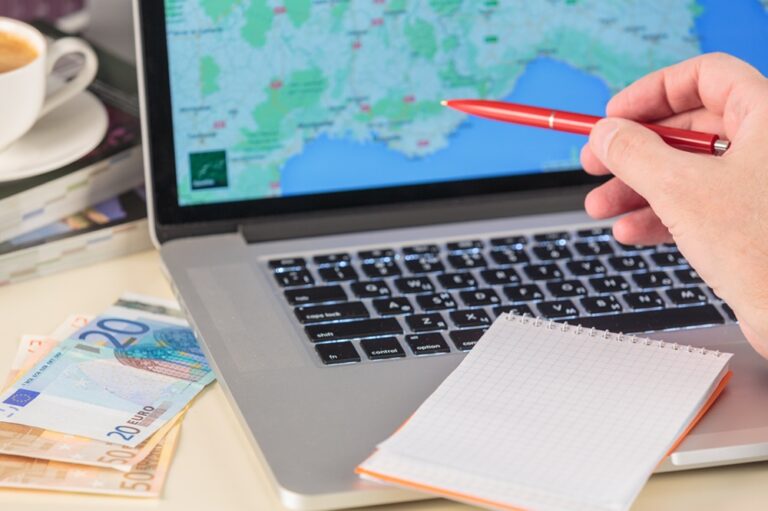 Cómo generar y validar CFDI de viaje corporativo automáticamente para evitar multas del SAT